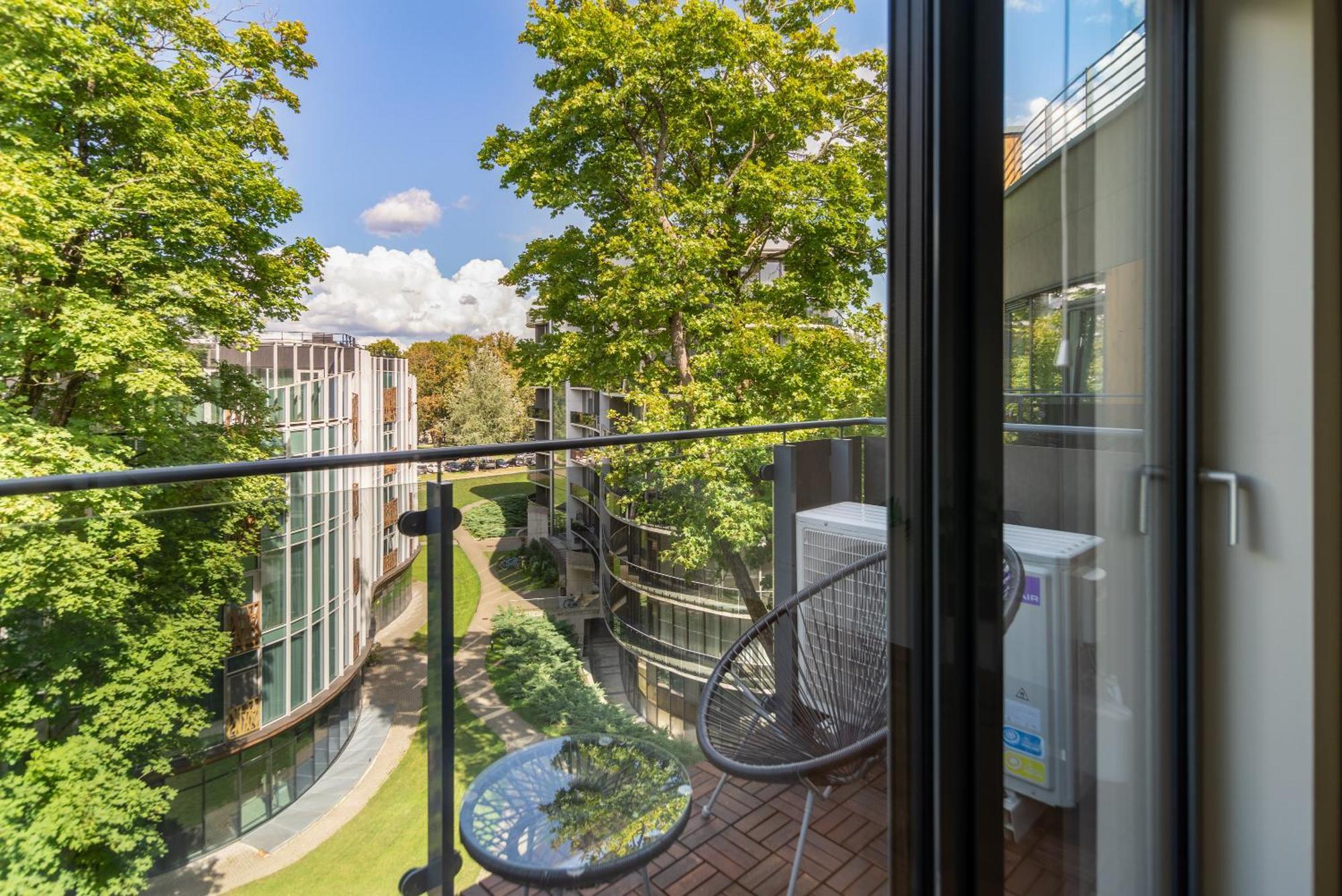 2 Bedroom Apt, 2 Garage Spots & Balconies, Self Check-In, By Cohost Druskininkai Exteriér fotografie